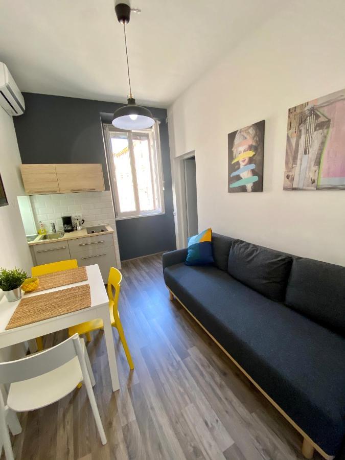 Apartments Flanaticus Pula Exterior photo