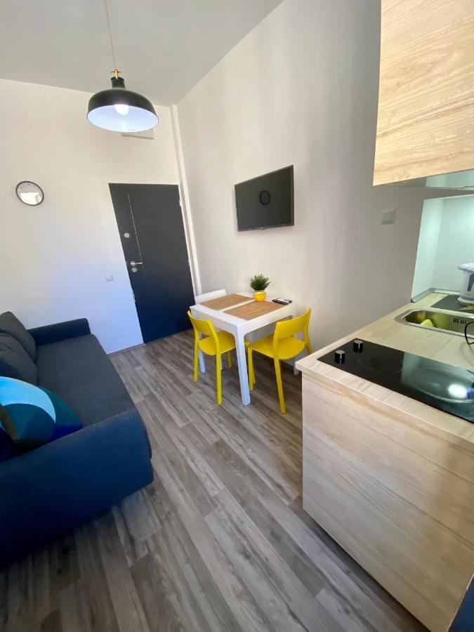 Apartments Flanaticus Pula Exterior photo